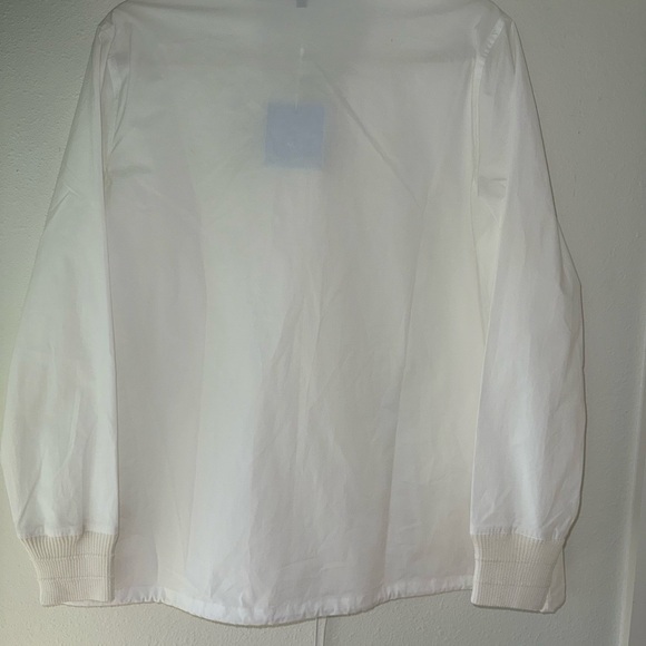 NWT $595 St. John Sport Techno Button Down Stretch Shirt Jacket Navy Size M - Picture 3 of 7